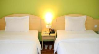7 Days Inn Fuzhou Three Lanes and Seven Alleys Dongjiekou Metro Station - 1