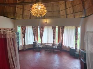 Cwmbale Eco-Safari Lodges, Restaurant and Zoo. - 7