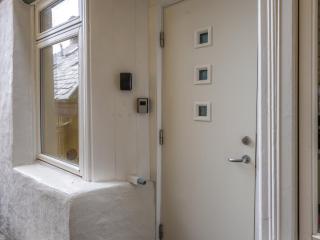 Bright Apartment in Nordnes - Central Location - 3