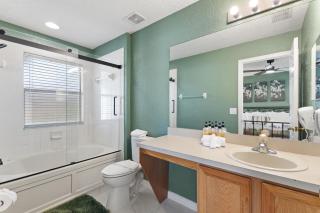 1307 Charming Regal Palms Villa - 2