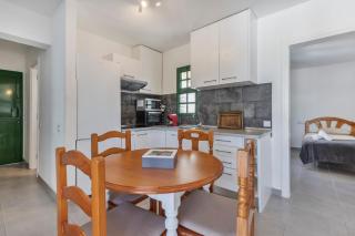 Heiwa Apartment With Pool - 2