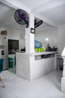 Spacious Coveas Cabin 4 Bedrooms, close to beach, Pet-Friendly - 3