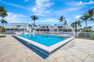 Beach Home 10 - 9