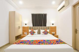 FabHotel Moro Gujranwala Town - 4