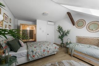 Luxury Haven 3BR Penthouse, 3Bath, Hot Tub & Roof - 7