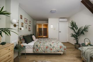 Luxury Haven 3BR Penthouse, 3Bath, Hot Tub & Roof - 7