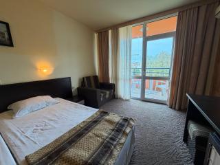 Hotel Amaris - 4