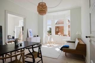 Elegant Hellerup Apt W Sea Views and Beach Access - 6