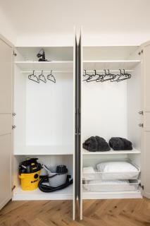 B68 Apartment 21 - 7