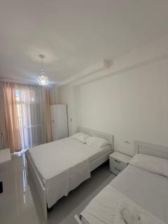ELIO's Room - 5