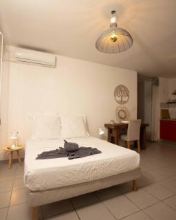 Appartement rémire Jacuzzi et wifi tout équipé - 5