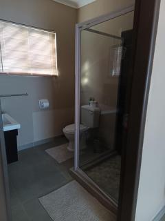 Astronaut Self Catering Apartments - 3