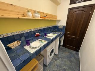 Yellow Home - 6