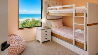 SEAS THE DAY - Coastal Retreat w Sauna & Beach Gear - 2