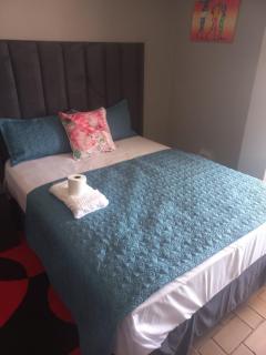 Tourist Guest House Accommodation - 4