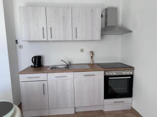 Apartments Mila & Johnny - Duće - 7