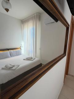 Ippolita Palace LUXURY SUITES - 6