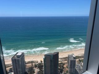 High Floor Ocean View Family Apartment - 4