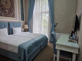 NH Central Hotel - 6