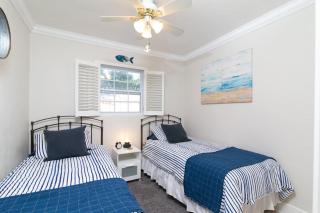 204 Jefferson Ave - 1