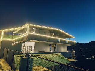 Hotel Kanishka Near Mukteshwar Dham 6km distance District Nainital - 1