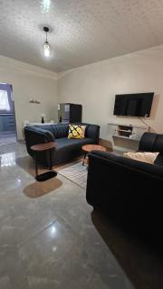 Stylish stay close to everything - 3