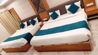 Royal Inn by White Panda Hotels - 0