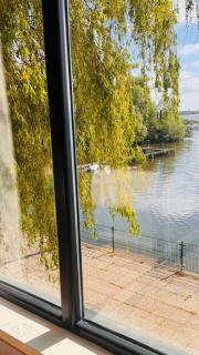 Weromerie Premium Hotel and Apartment - 4