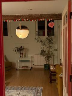 A lived-in apartment with soul - 8