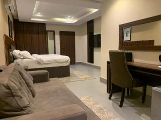 Five Homes Hotel - 6