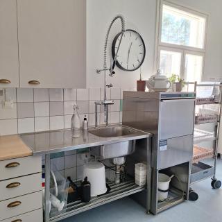 Koulumestarin majoitus - 6
