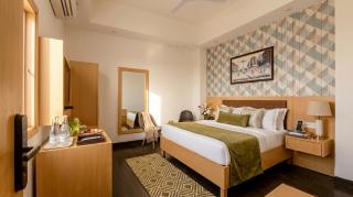 Airport Hotel Tashree Near Yashobhoomi - Free Airport Drop - 4