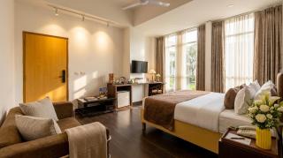 Airport Hotel Tashree Near Yashobhoomi - Free Airport Drop - 6