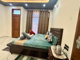 Tipsy villla kasauli - 1