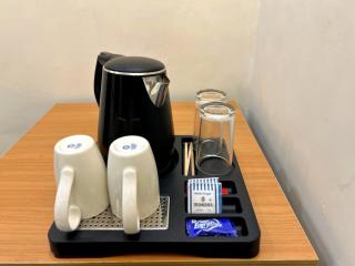 Cozykey Hotel Dehradun - 4