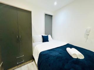 New flats In Lewisham High street, city centre - 9