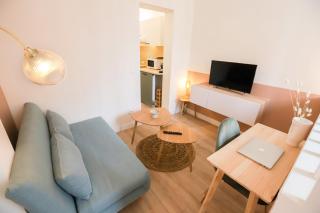 Stadium Pink Loft 5min Rer near Paris - 9
