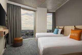 Moxy Dublin Docklands - 2