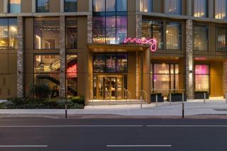Moxy Dublin Docklands - 7