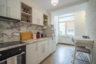 Modern Comfort in Sofia's Heart - 7