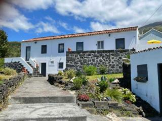 2 bed Oceanview Villa Wood-Fire BBQ Washer Dryer - 8
