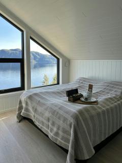 Panoramic Cabin By Lake Lundevannet - 7