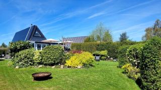 Wohlfühloase in der Eifel mit Weitblick in die Natur, Seenähe, Poolnutzung, Minigolf, Tennis und vieles mehr - 6
