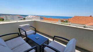The Sands Luxury Residences With Pool - 9