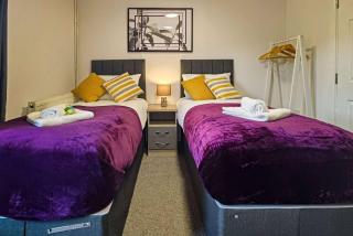 4 Bedroom Contractor Accommodation Chadburn - 5