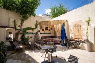sermest house - 7