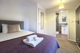 Contractors Accommodation 6BR House Peterborough - 5