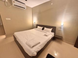 Townhouse Guwahati Airport Formerly Hotel White Lily - 3