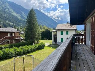 Mont Blanc Views, Family 3BR Near La Flegere Lift - 4