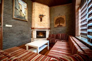 Eşsiz Manzaralı, Geleneksel Döşenmiş Otantik Daire by Liku Living - 4
